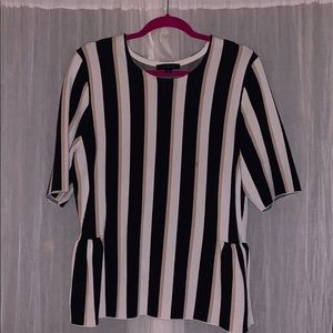 ANN TAYLOR Half sleeve top